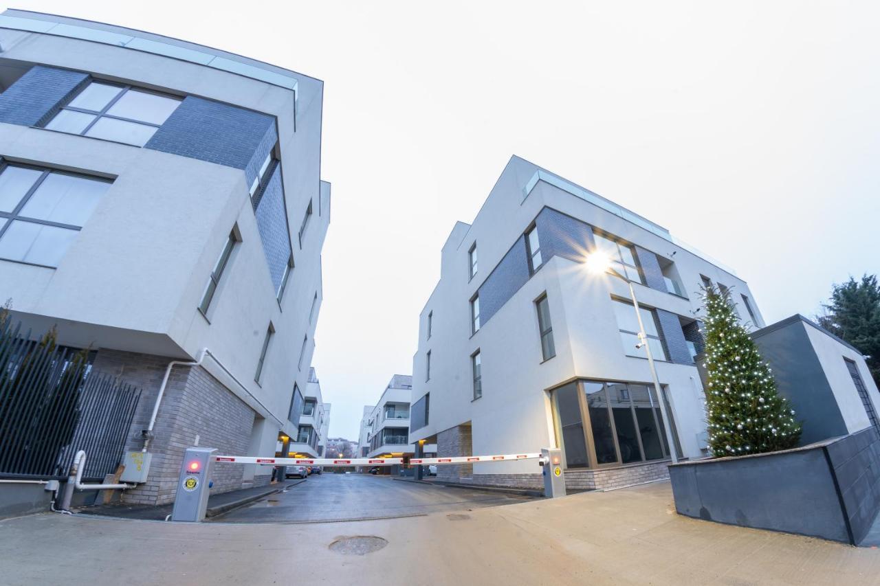 Citadela North 1Br Apartment W Security And Self Check In Βουκουρέστι Εξωτερικό φωτογραφία